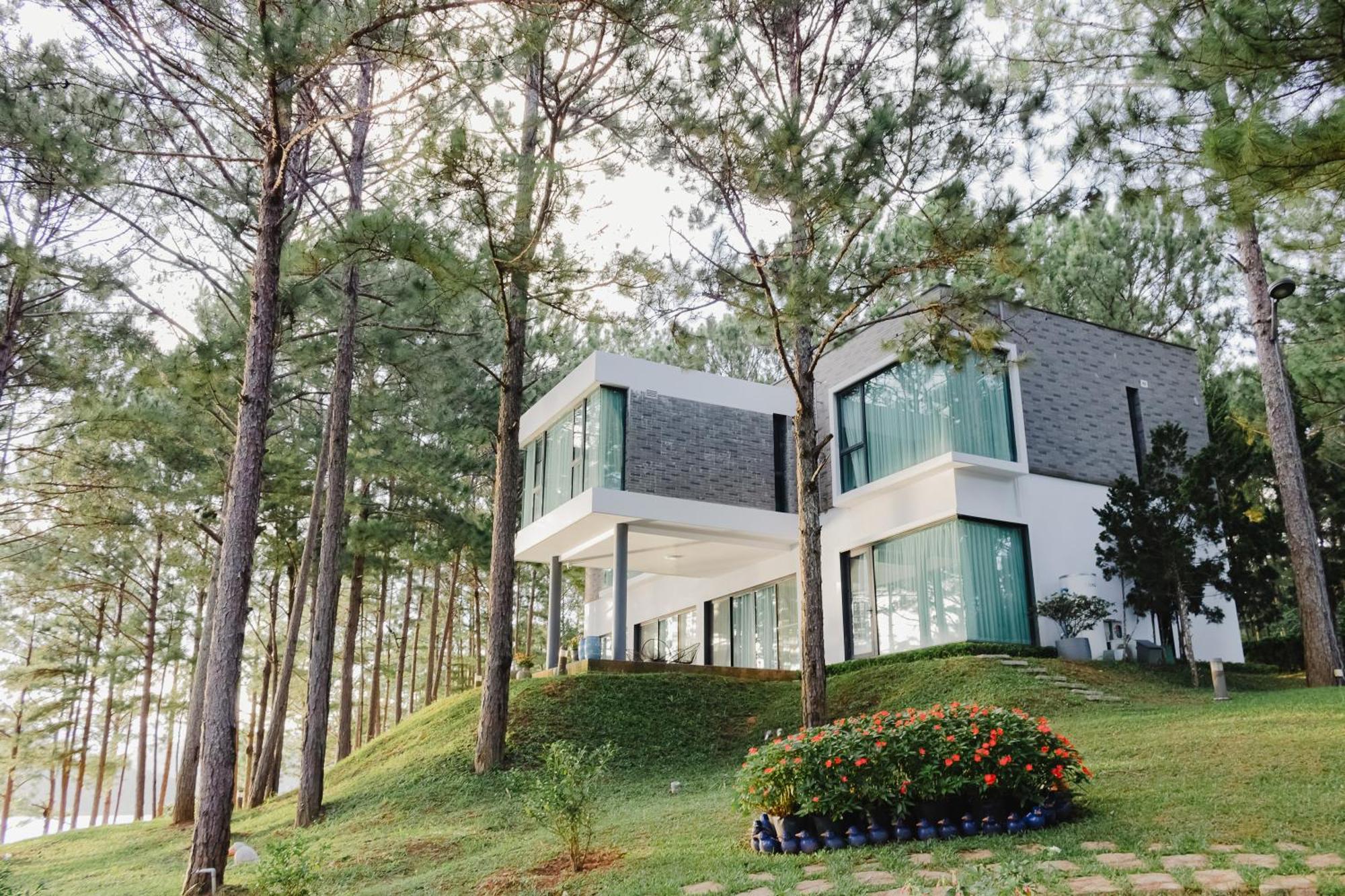 Terracotta Hotel & Resort Dalat Exteriör bild